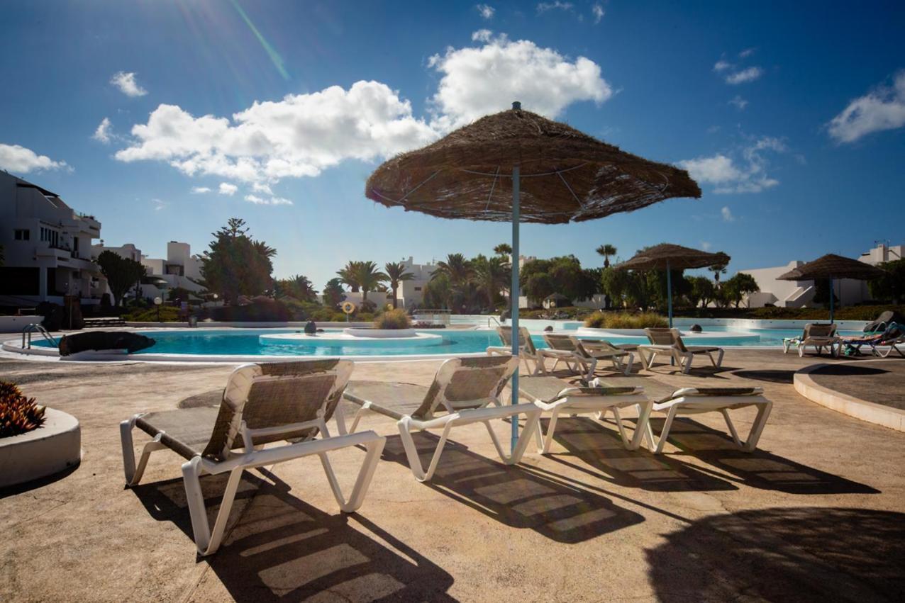 Manrique'S Holidays Costa Teguise Buitenkant foto